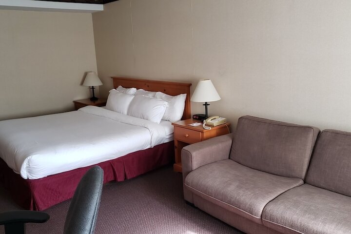 Room 19 of 40