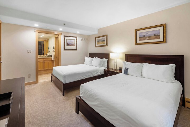 The Lodge at Vail a RockResort by Vail Resorts