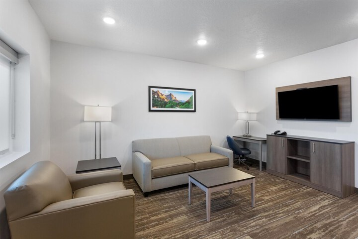 Best Western Plus Landmark Hotel