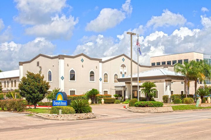 Hotel 17 of 117