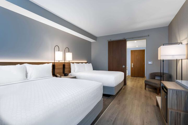 Room 19 of 63