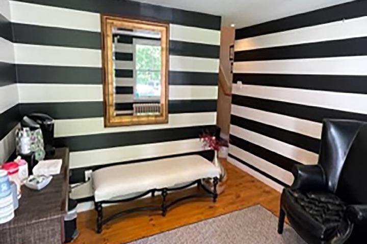 James Pharmacy Bed & Breakfast