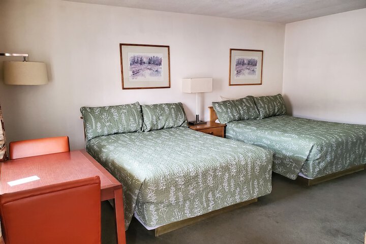 Room 27 of 37