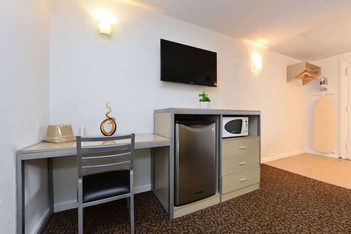 Room 14 of 31