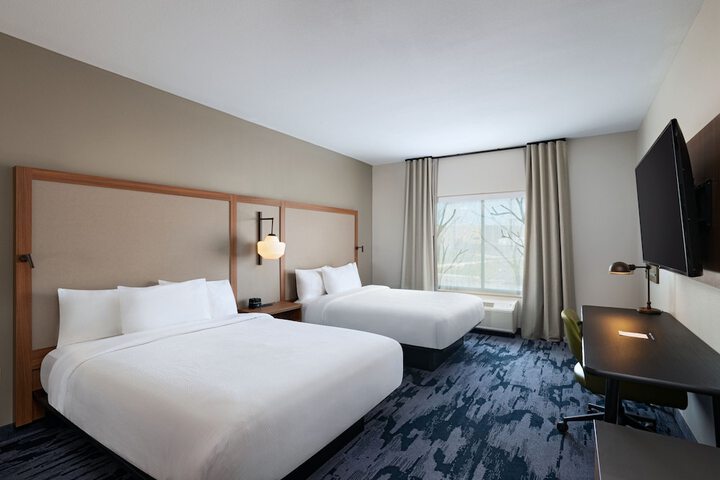Room 15 of 25