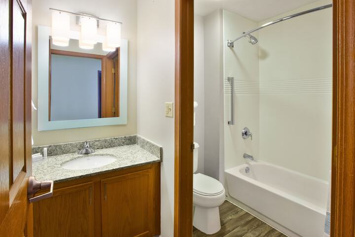 Towneplace Suites by Marriott Brookfield