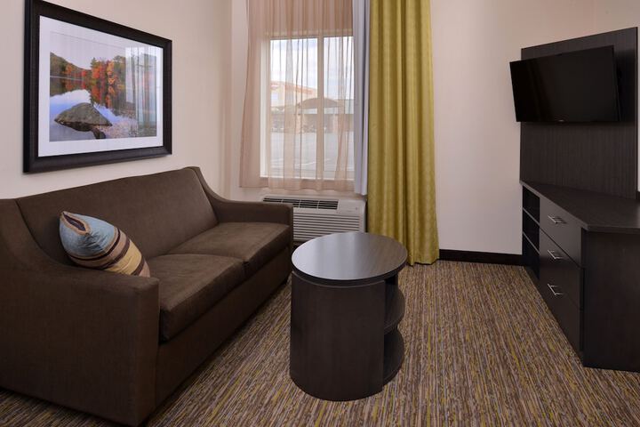 Room 31 of 40