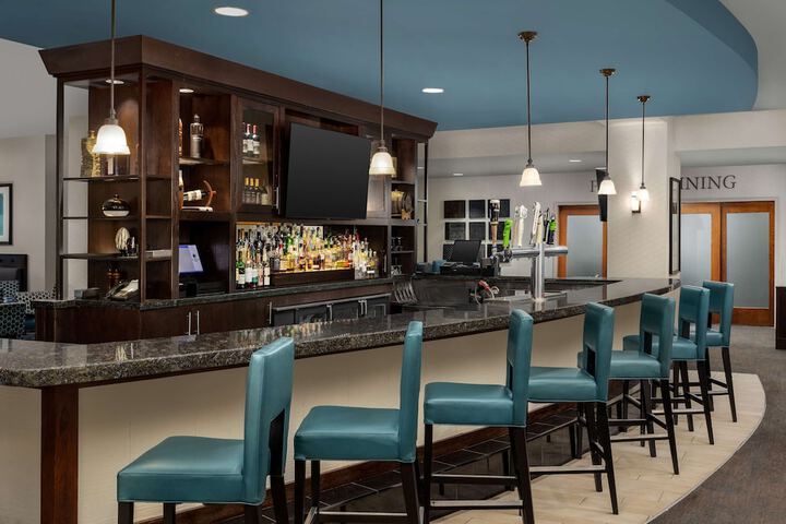 DoubleTree by Hilton Chicago OHare Airport - Rosemont