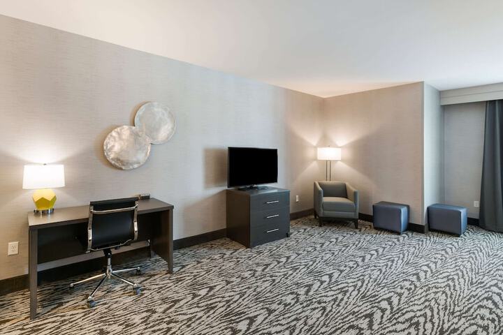 Comfort Suites Kennewick at Southridge