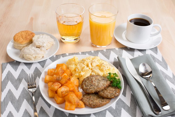 Breakfast/Coffee Service 50 of 62