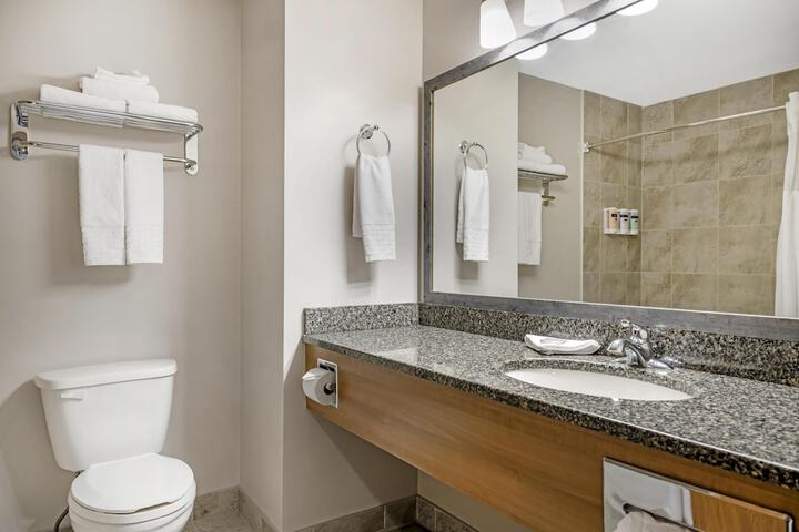 Best Western Plus Woodstock Hotel & Conference Centre
