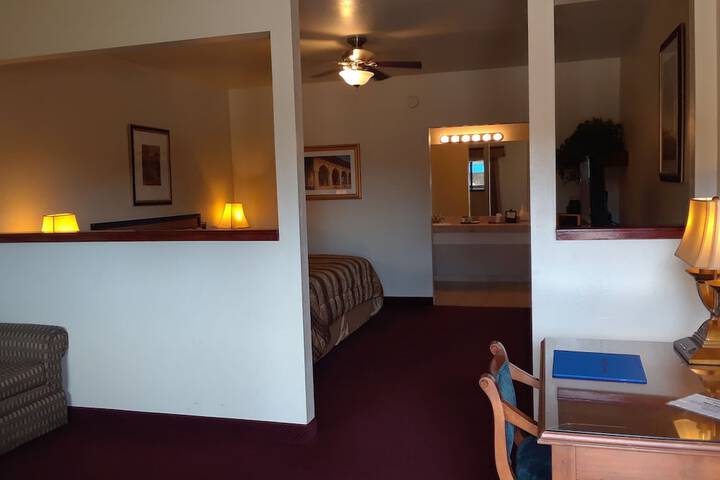 Cedar Glade Resort