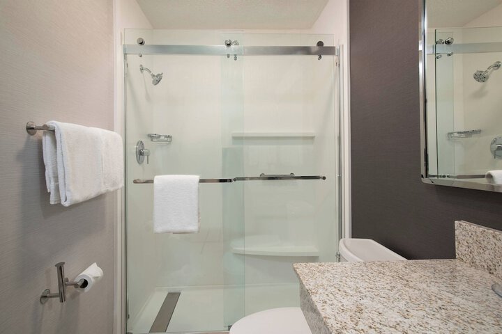Courtyard by Marriott Winston-Salem University