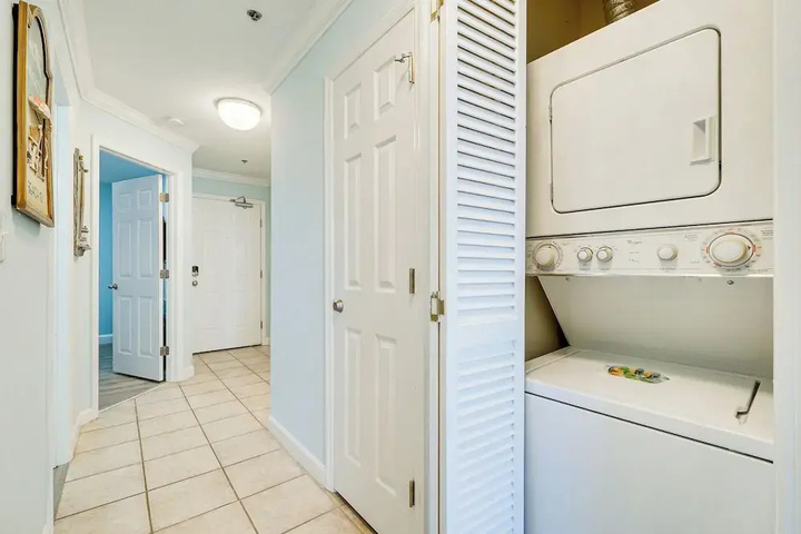 Sunrise Oceanview Escape & Pool in N Topsail Beach
