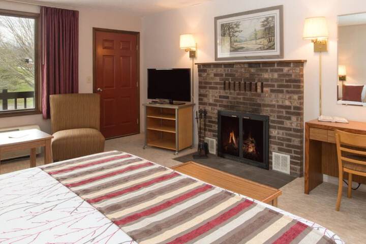 Highland Manor Inn