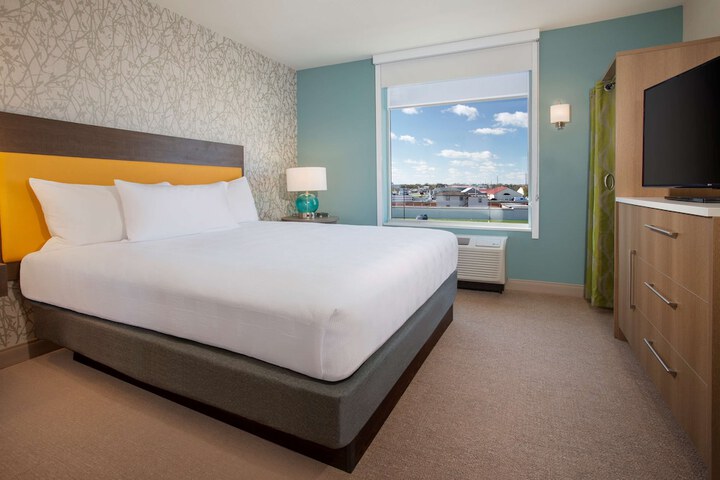 Room 15 of 33
