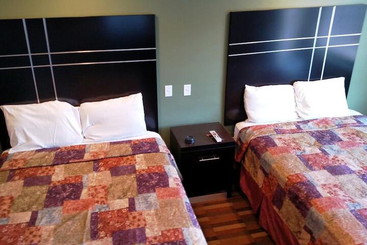 Room 15 of 25