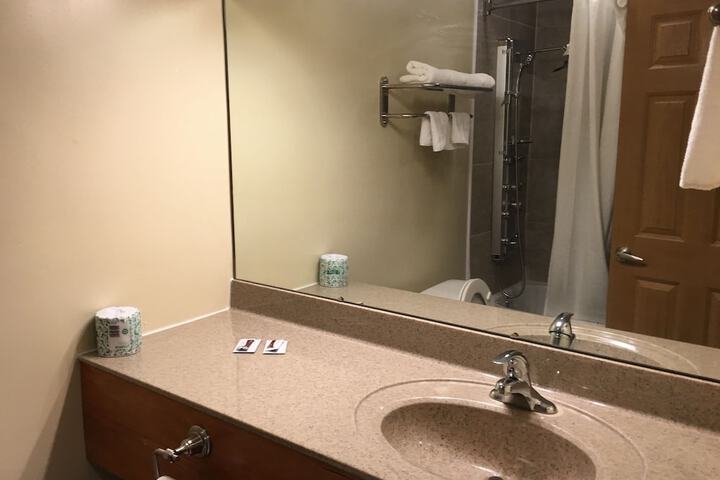 Room 12 of 14