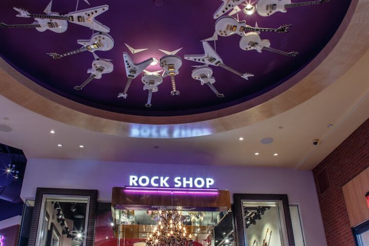 Gift Shop 35 of 36