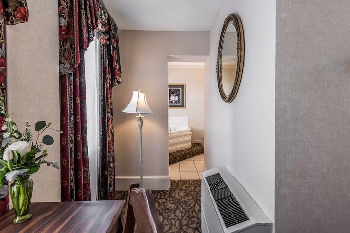 Room 31 of 84