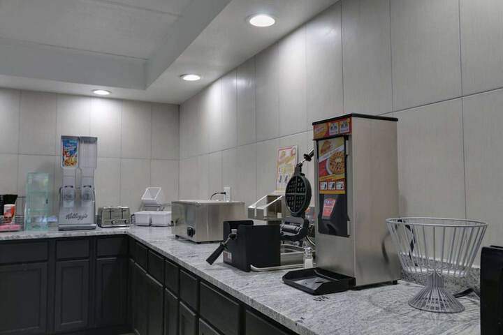 Baymont by Wyndham Ridgeland I-95