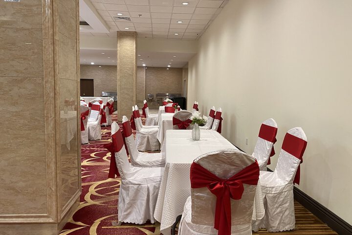 Ballroom/Hall 57 of 70