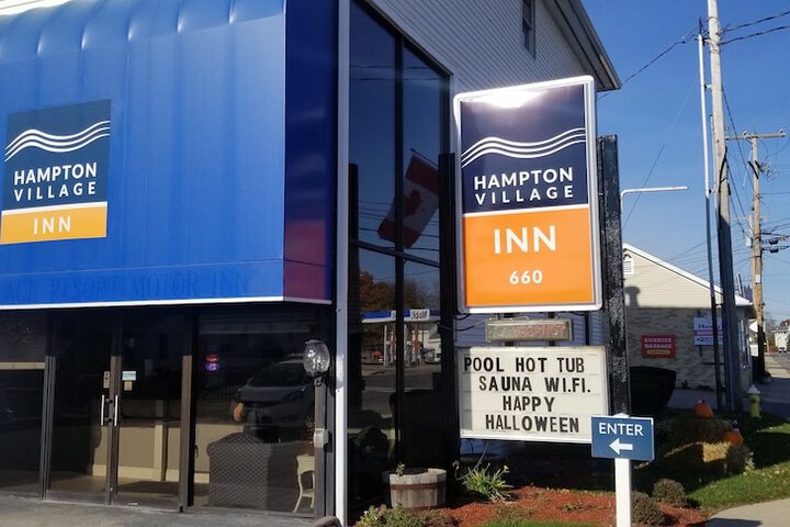 Hotel 2 of 49