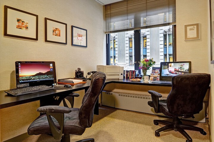 Business Center 52 of 53