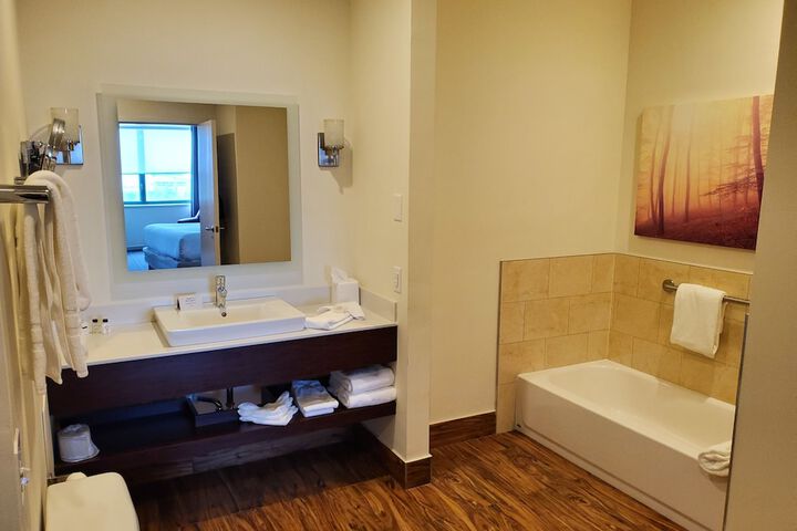 Crowne Plaza Springfield by IHG
