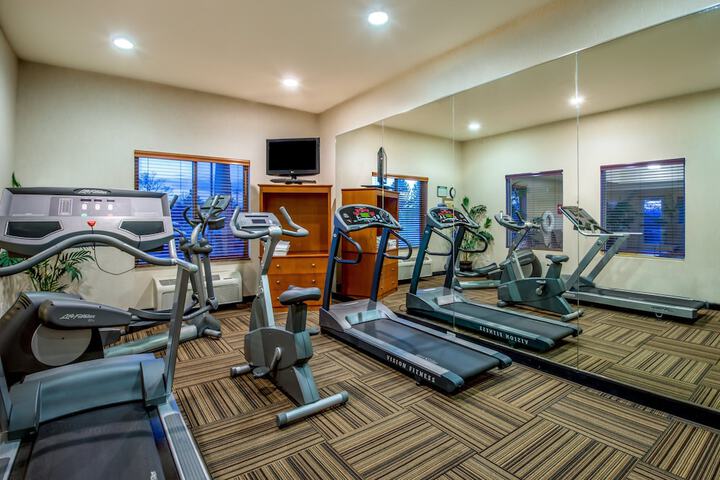 Holiday Inn Express Vernal-Dinosaurland by IHG
