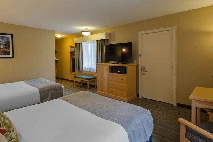 Room 22 of 37