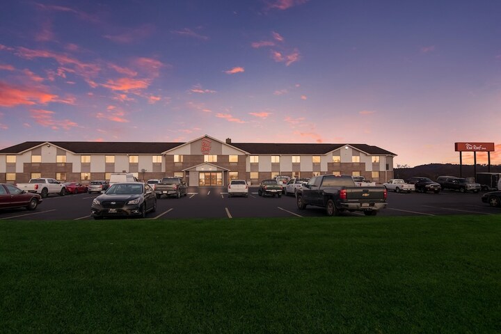 Hotel 8 of 38