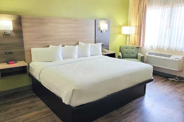 Baymont by Wyndham Santa Fe