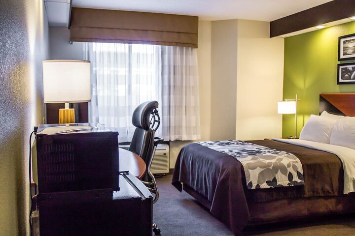 Room 20 of 42