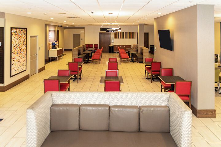 Hotel 8 of 69