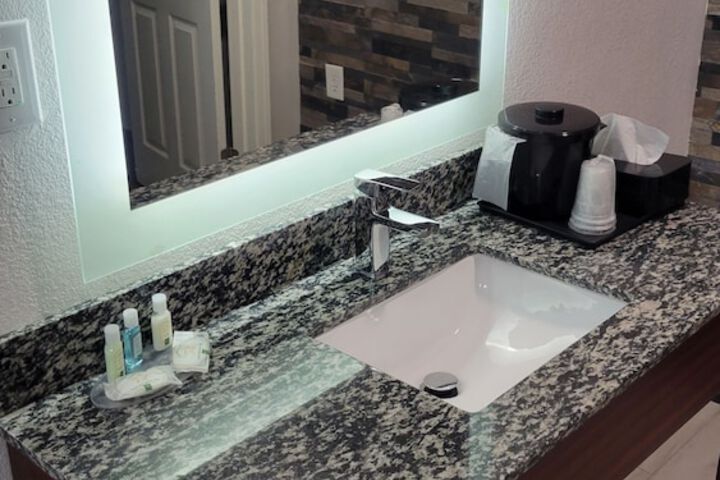 Quality Inn Forsyth near GA Public Safety Training Center