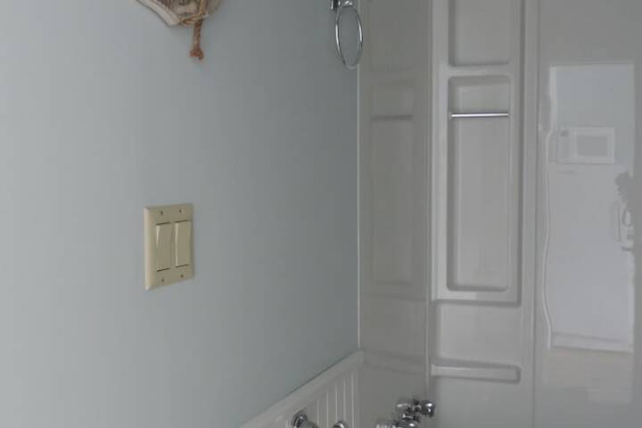 Room 95 of 118