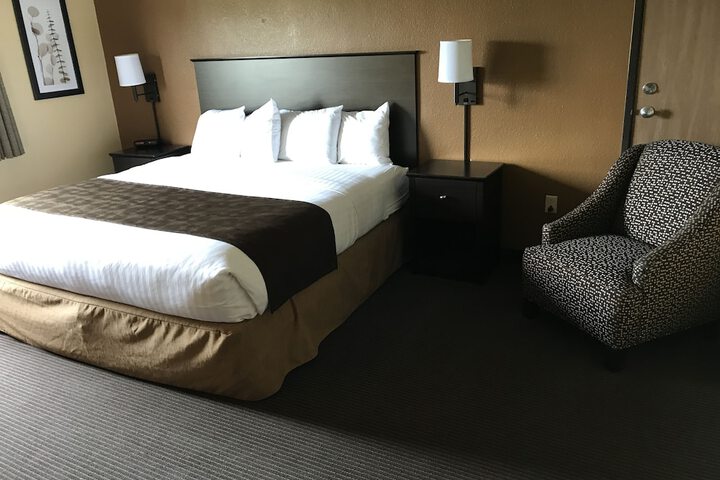 Room 34 of 81
