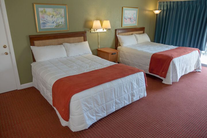 Room 28 of 50