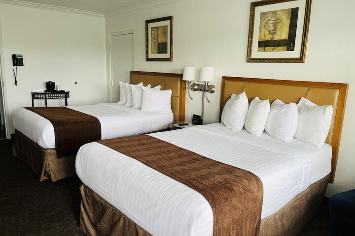 The Pines Country Inn