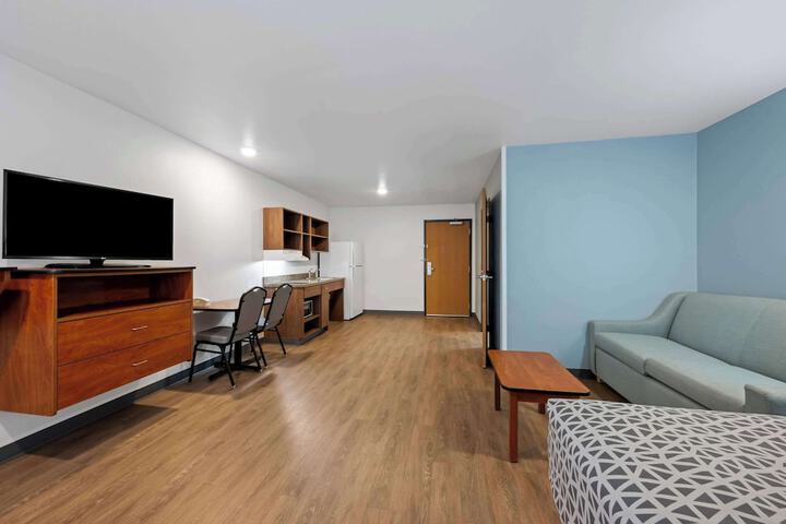 Room 28 of 31