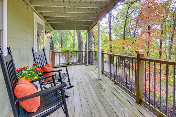 Black Mountain Cabin Apartment 2 Mi to Downtown!