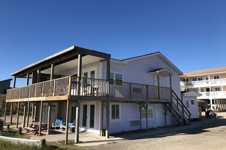 Beachgate CondoSuites and Oceanfront Resort