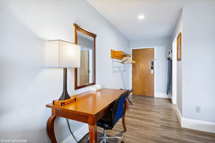 Room 39 of 46