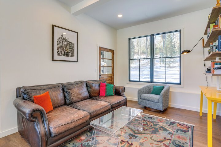 Waterfront Studio w / Loft & Dock Near Narrowsburg!