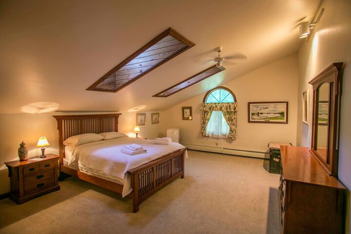 Room 18 of 40
