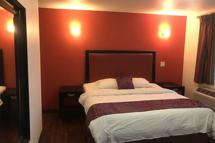 Room 22 of 51