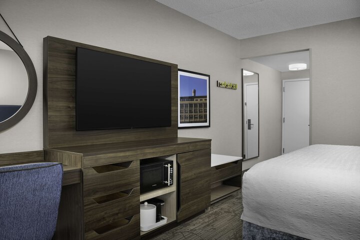 Room 31 of 42