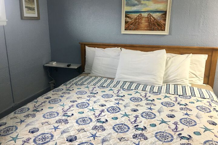Room 28 of 59