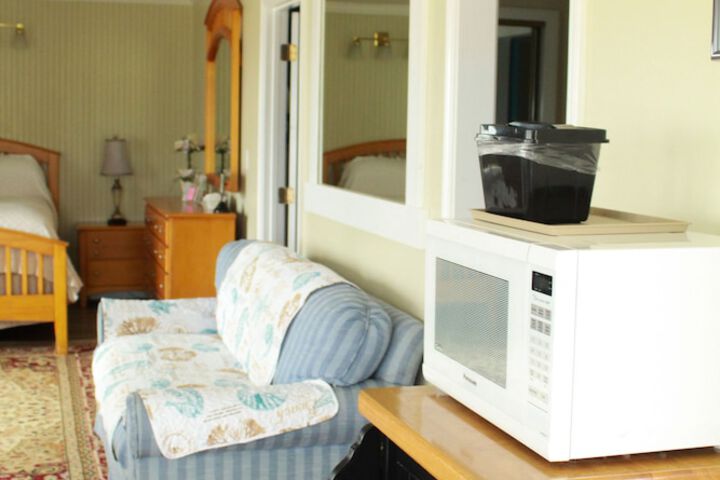 Room 143 of 230